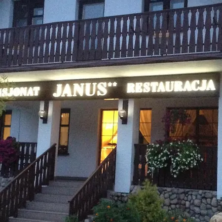 Janus بيت ضيافة روسيان-نيدا